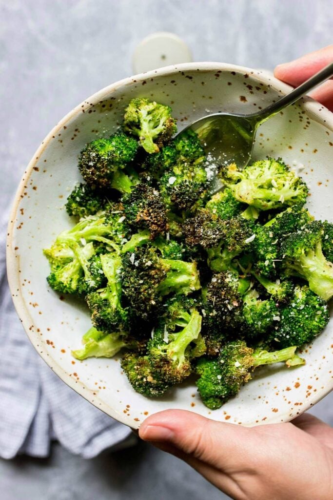 Air Fryer Garlic Parmesan Broccoli