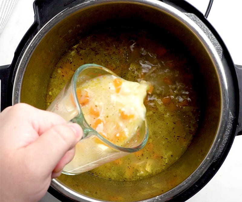 Instant Pot Lemon Chicken Orzo Soup