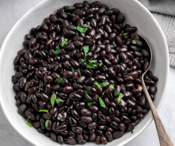 How to cook black beans in Instant Pot recipe