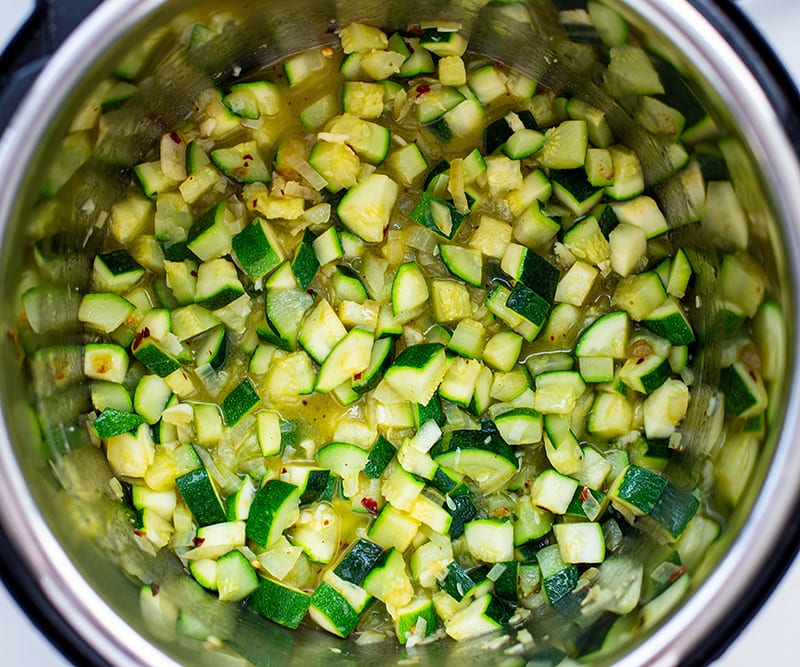 stir zucchini before pressure cooking