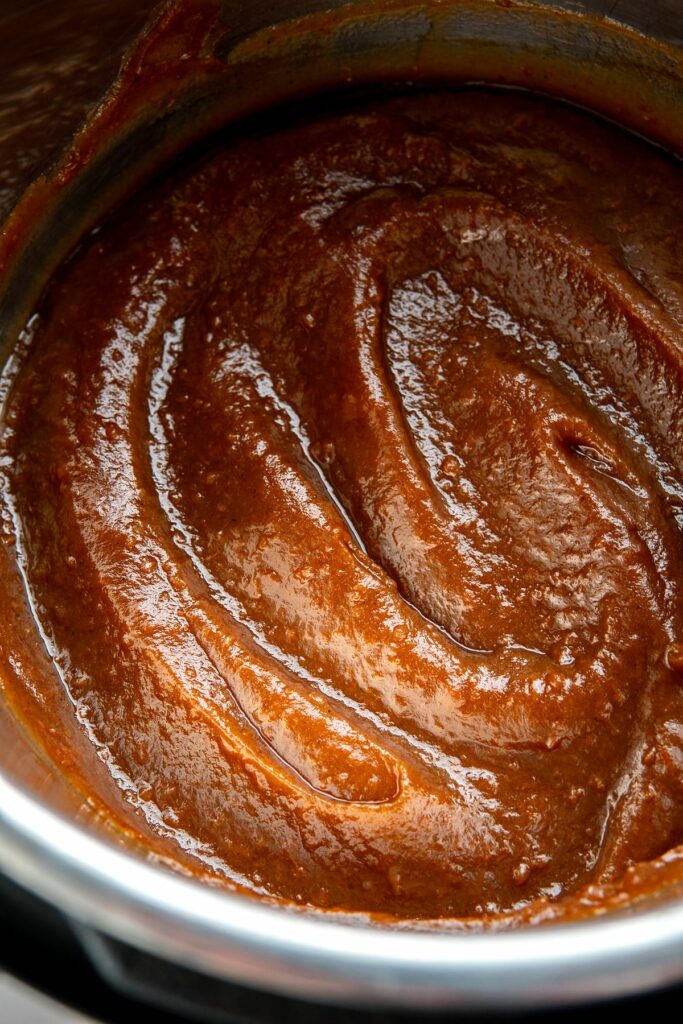 cooked apple butter in instant pot
