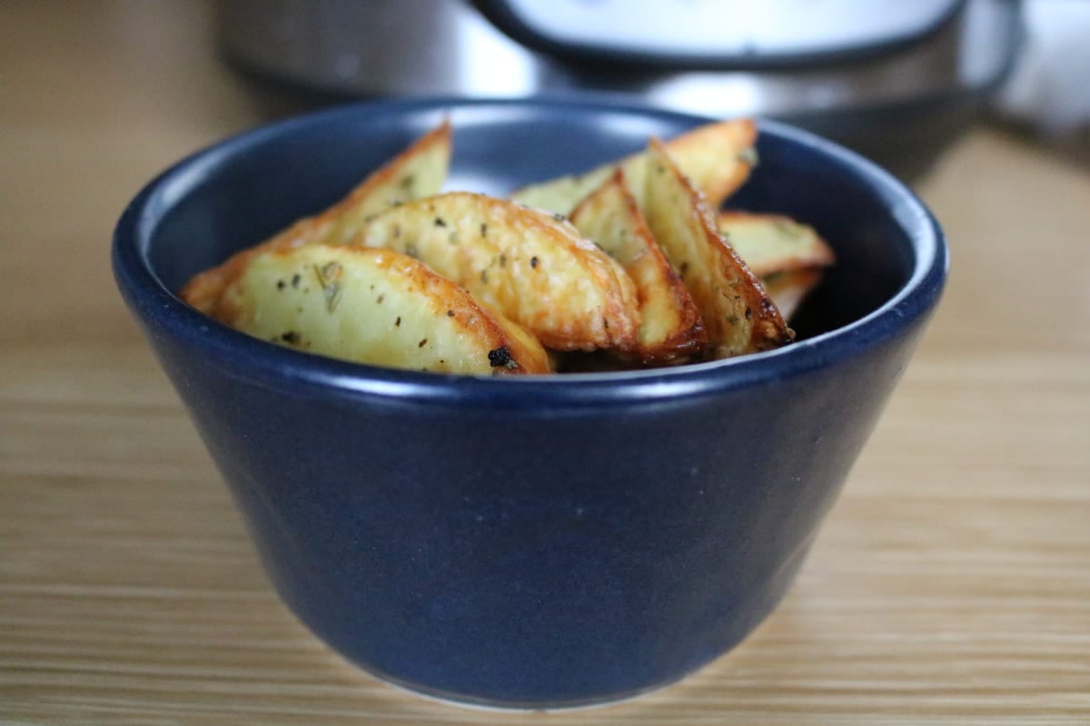 air-fried potato wedges in a bowl