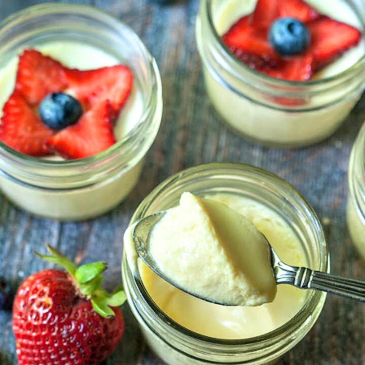 Creamy Low Carb Vanilla Mousse, made with rich vanilla flavor and a light, airy texture, offering a sweet yet guilt-free dessert.