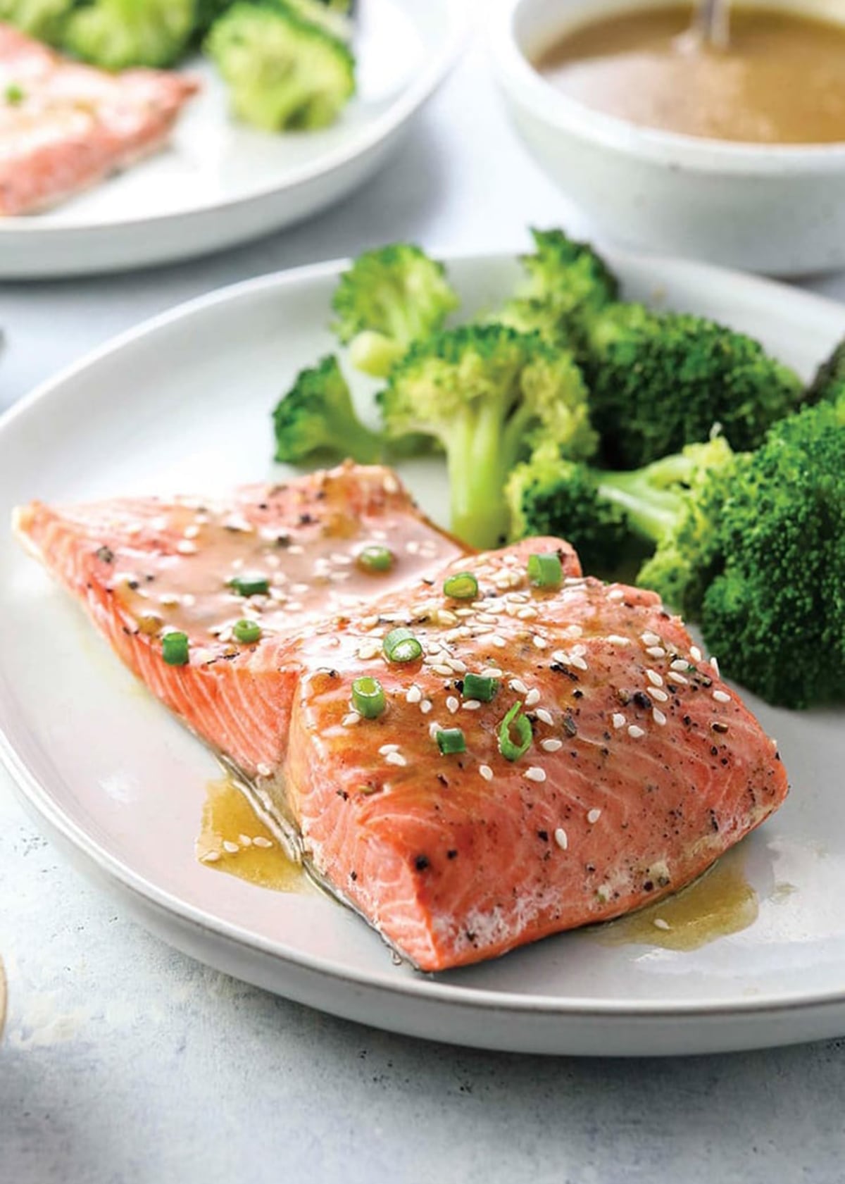 Soy-Ginger Salmon With Broccoli 