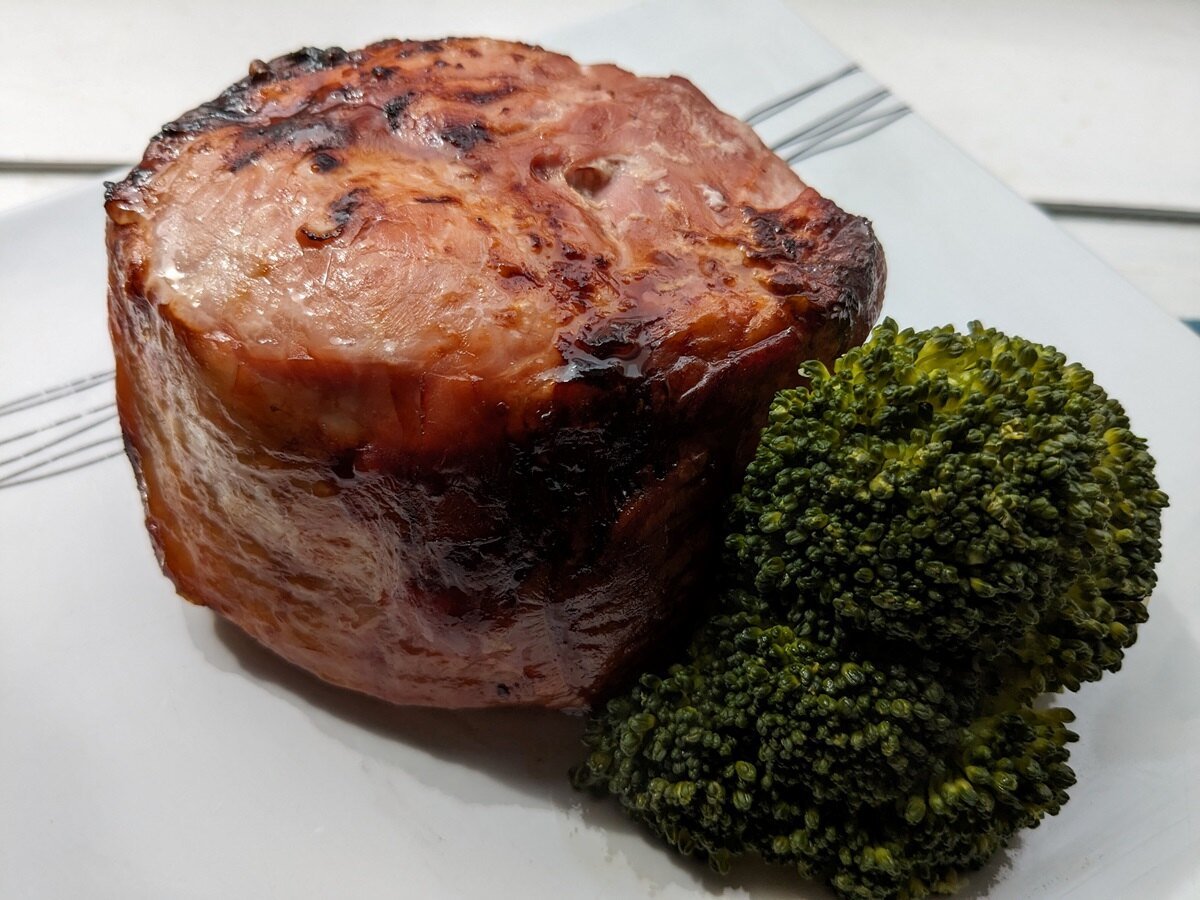 juicy steak with broccoli