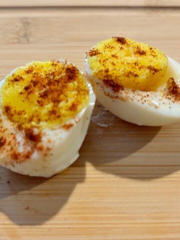 sous vide eggs with spices