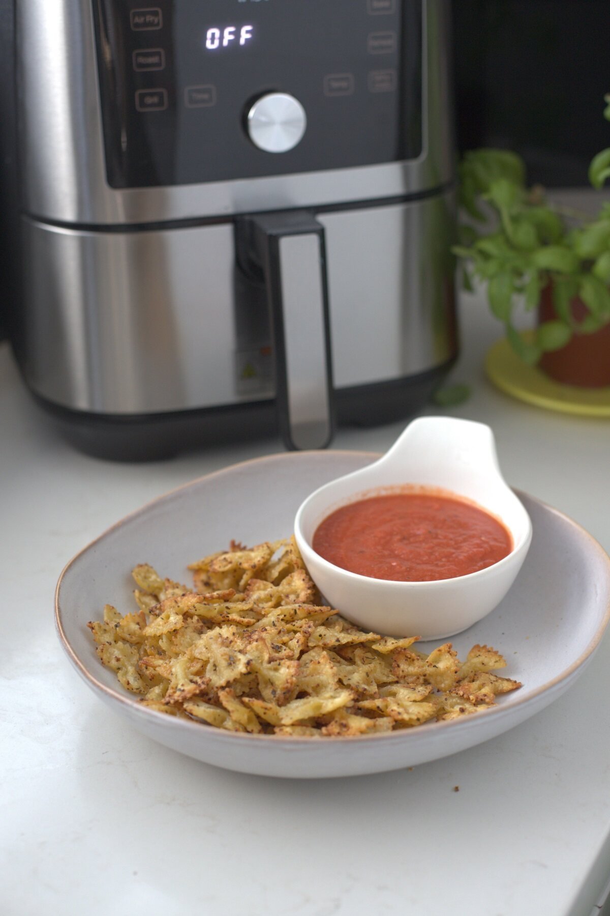 pasta chips and air fryer 