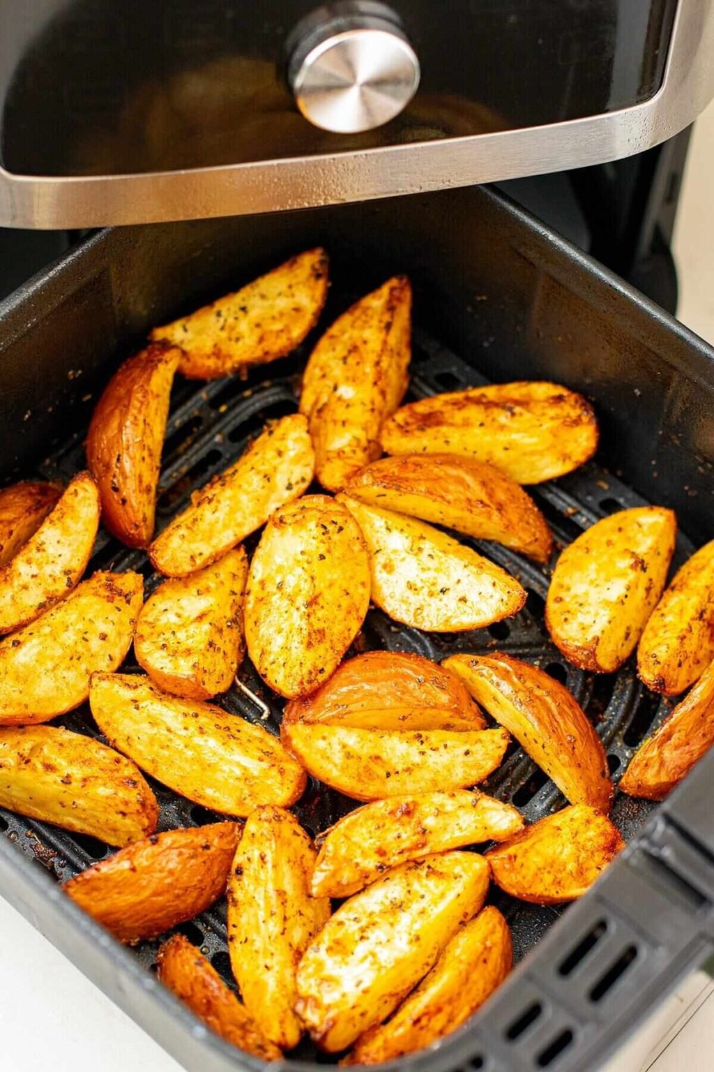 What Is The Best Air Fryer for One Person: Perfect for Solo Meals!
