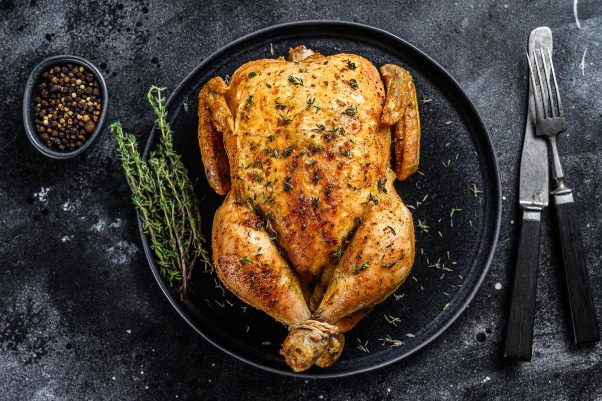 whole baked chicken rotisserie with thyme