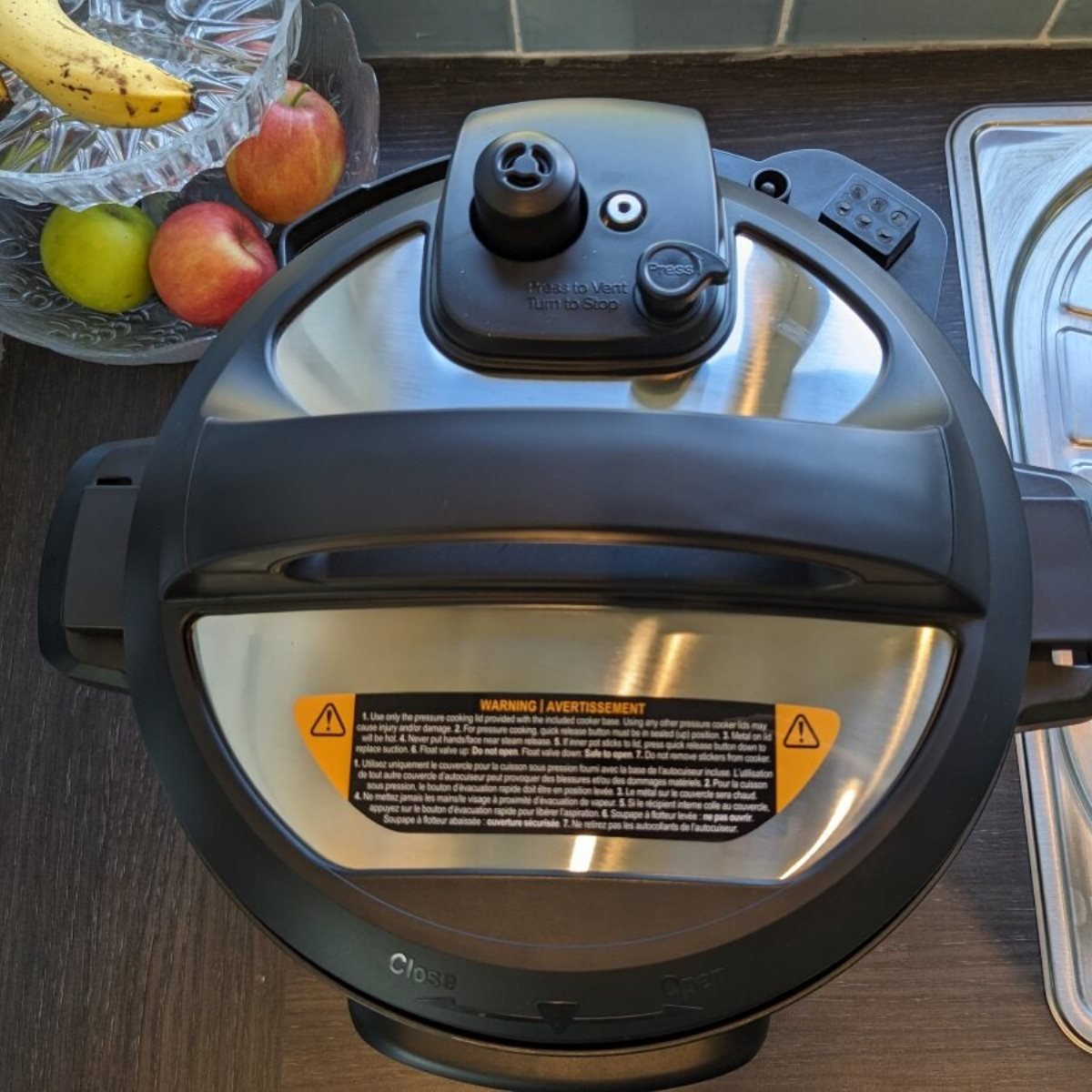the lid of instant pot