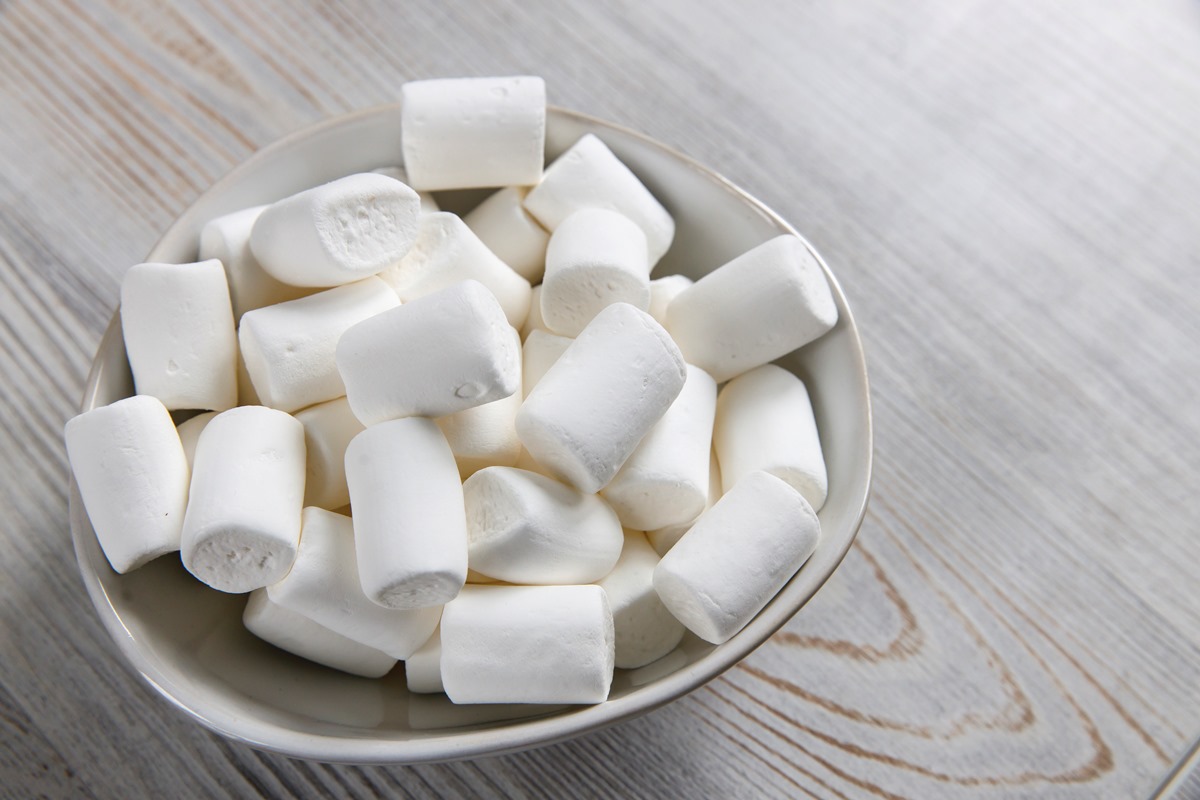 white marshmallows in a porcelain bowl