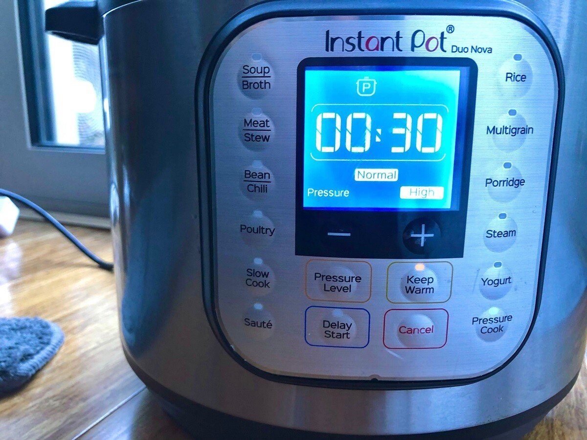 Instant Pot displaying timer