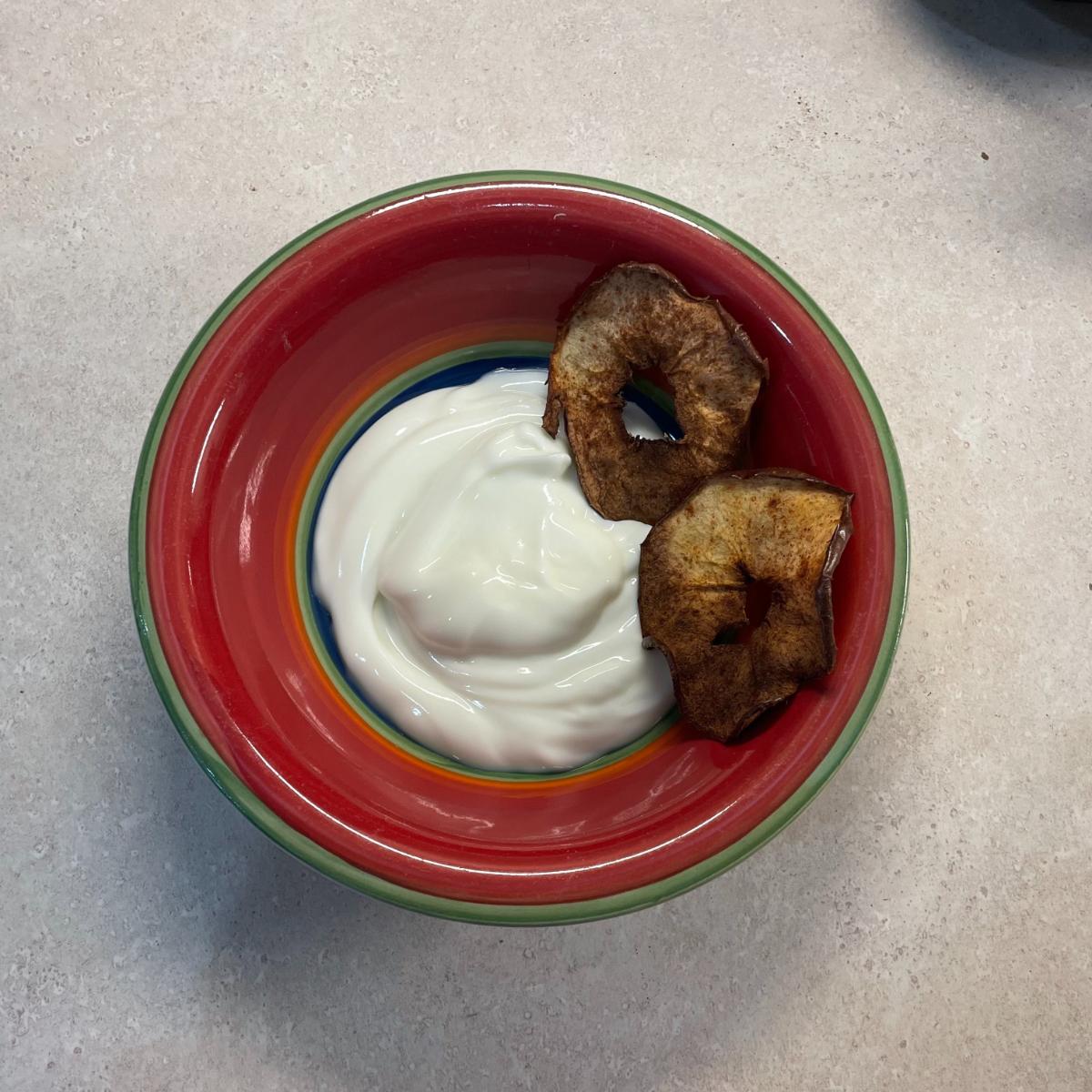 dried apples with yogurt