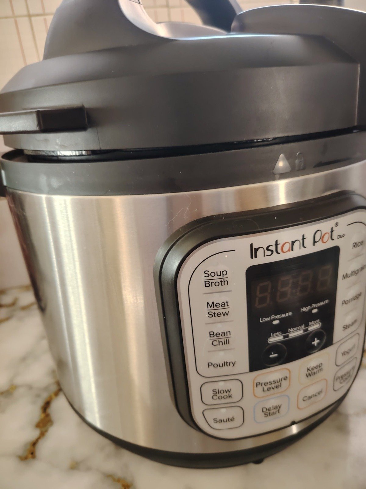 instant pot, side view