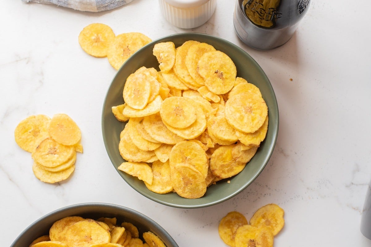 air fryer plantain chips