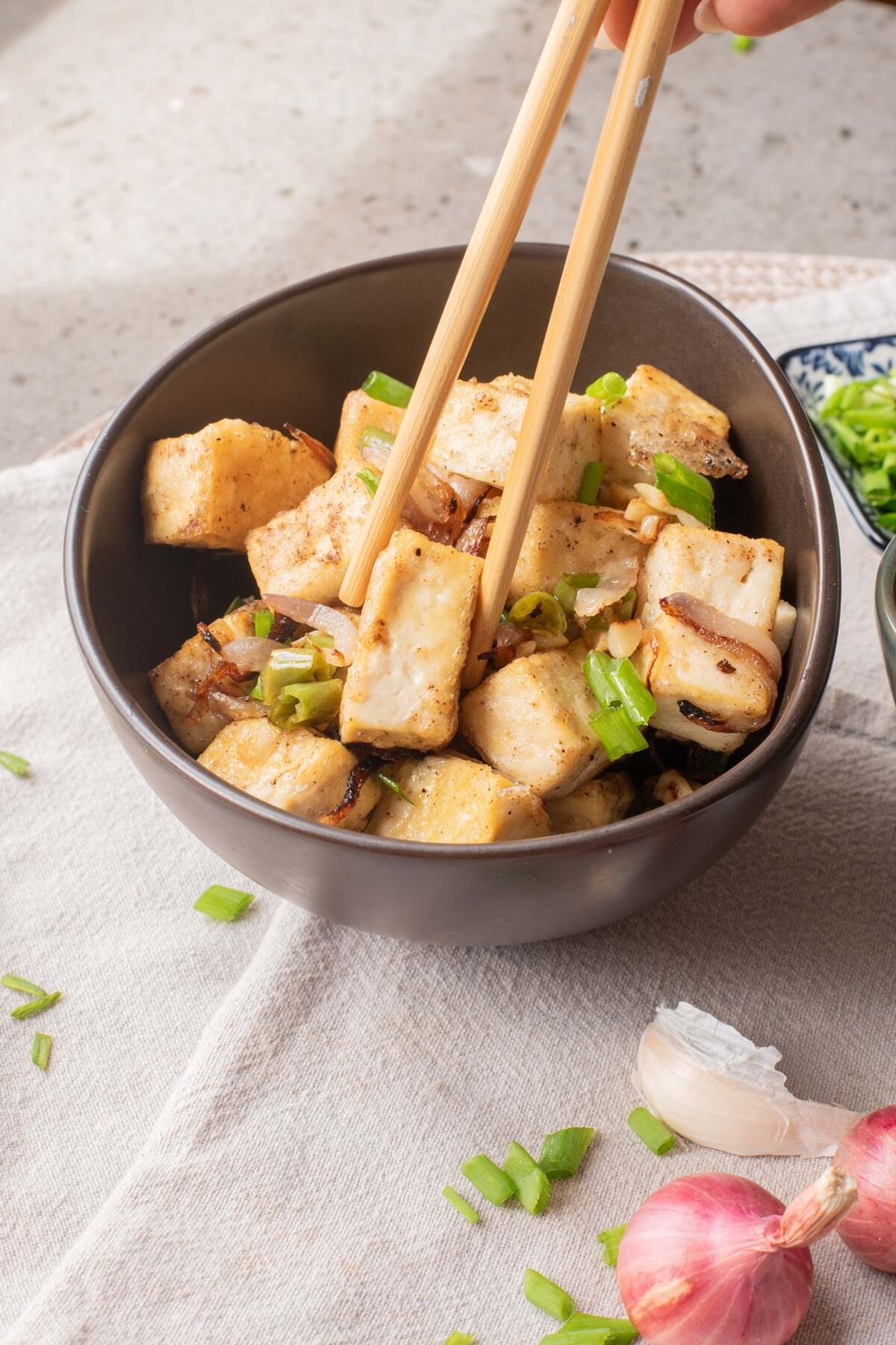 air fryer salt pepper crispy tofu