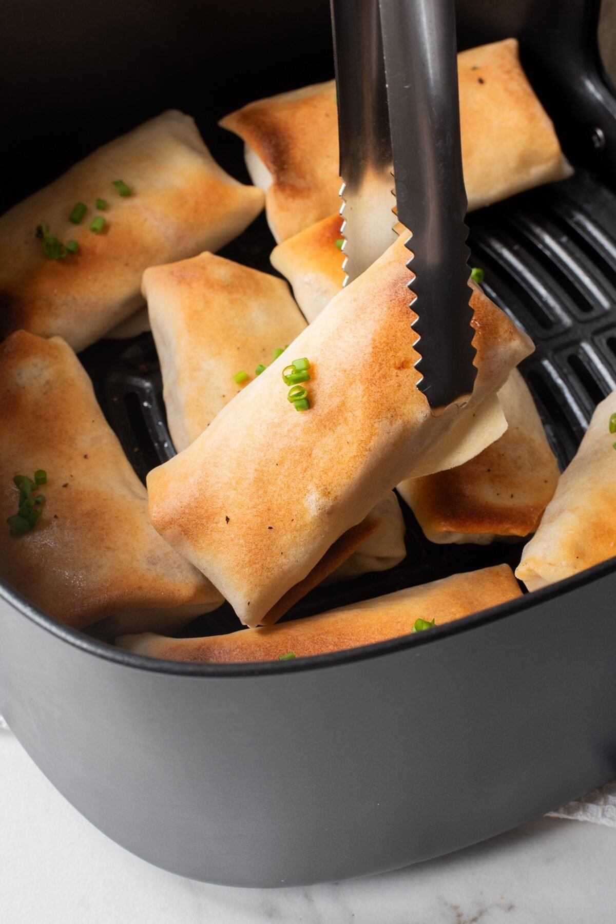 air fryer chicken egg rolls