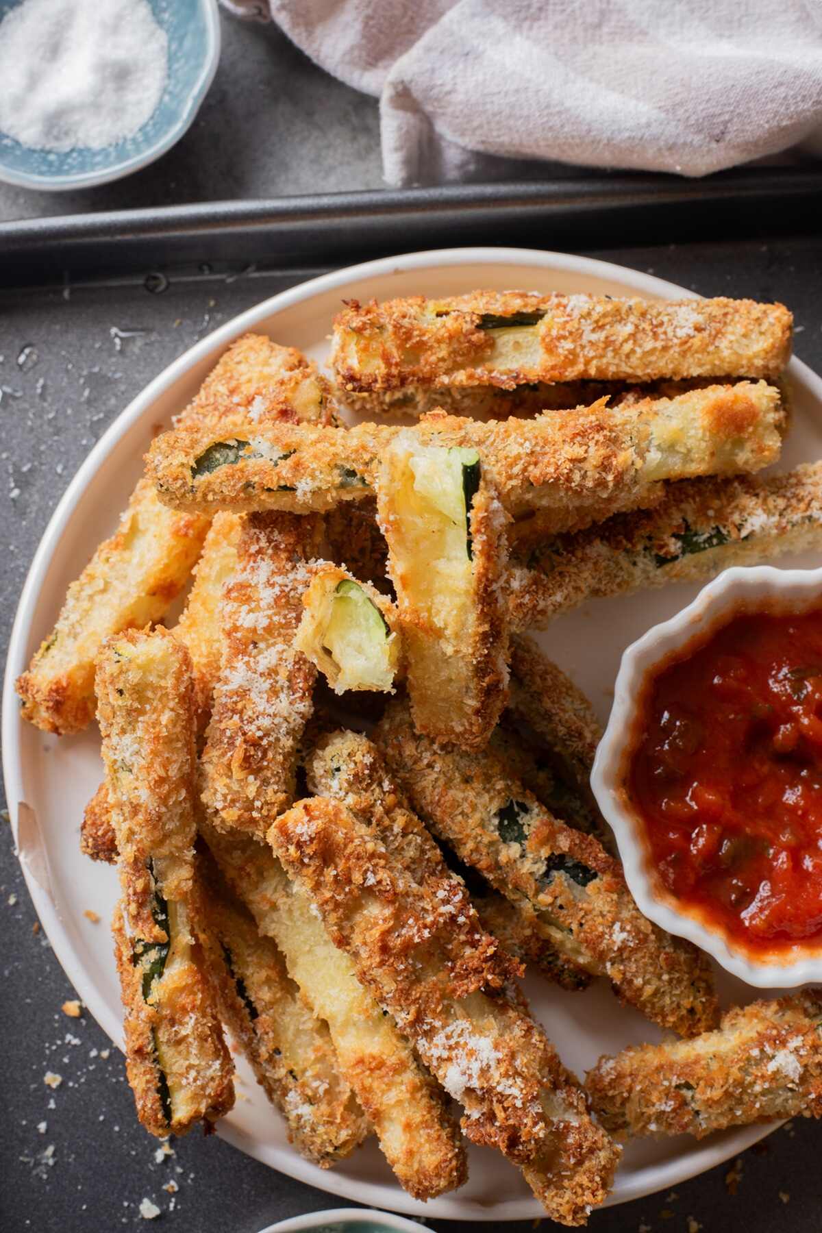 air fryer zucchini fries