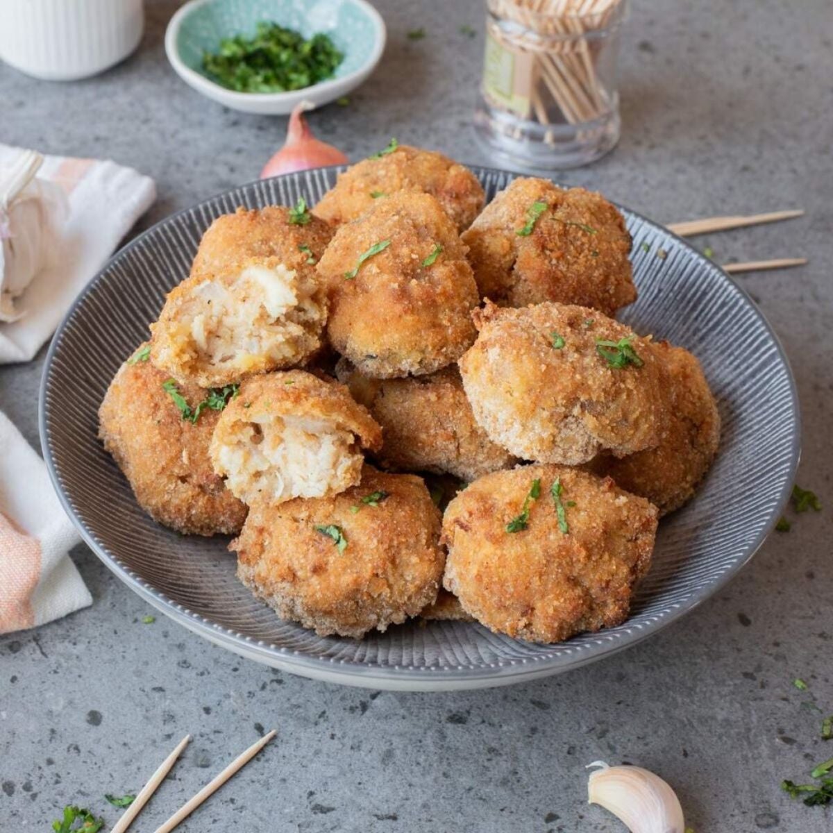 Easy Crispy Chicken Croquettes in the Air Fryer