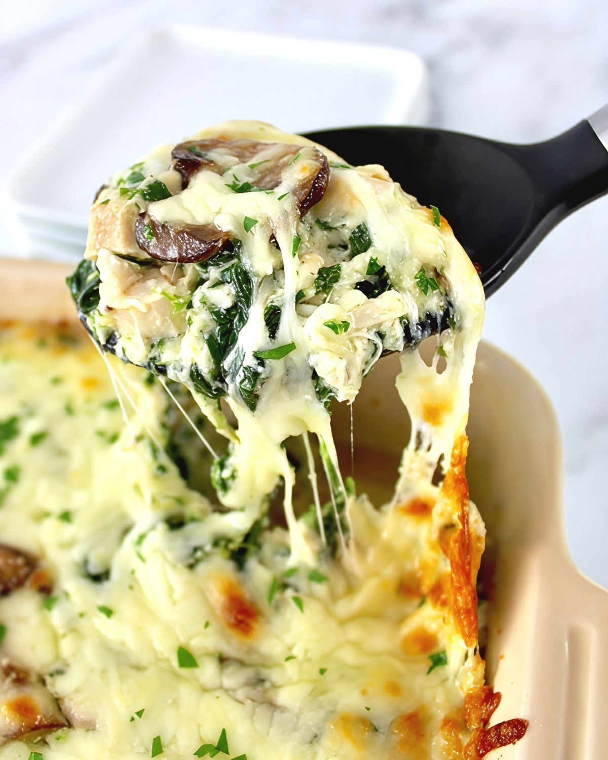 Keto Chicken Alfredo Casserole โ Cheesy Low Carb Comfort Dinner