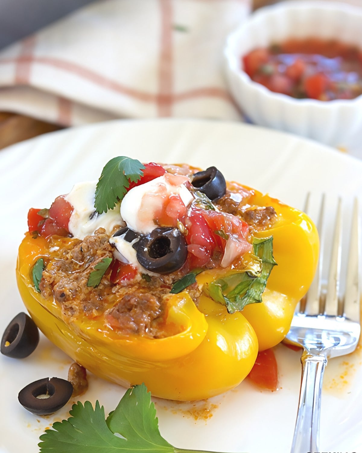 Taco Stuffed Bell Peppers โ Easy Low Carb Mexican-Inspired Dinner