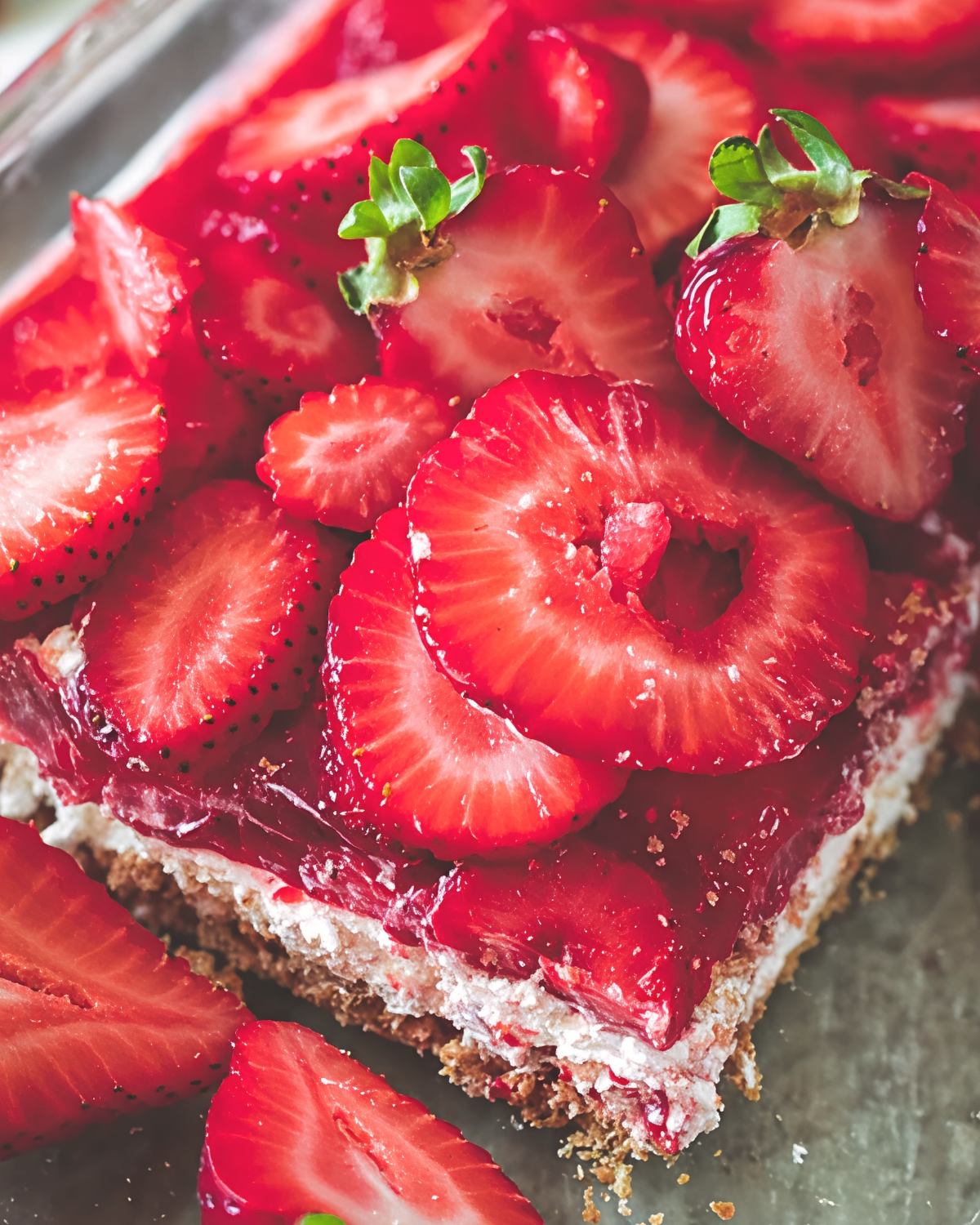 Strawberry pretzel salad layered with cream cheese, pretzel crust, and fresh berries, served as a classic Southern Thanksgiving side dish.